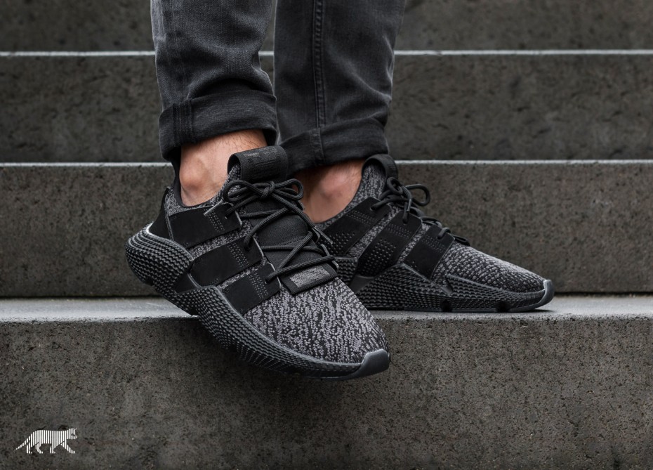 Adidas hotsell prophere cq2126